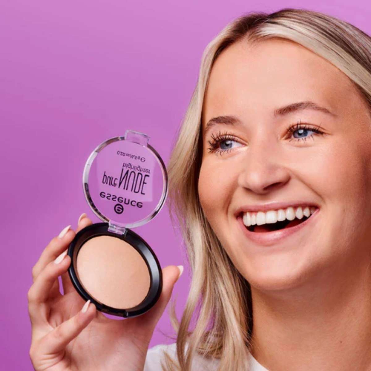 Essence Pure Nude Highlighter