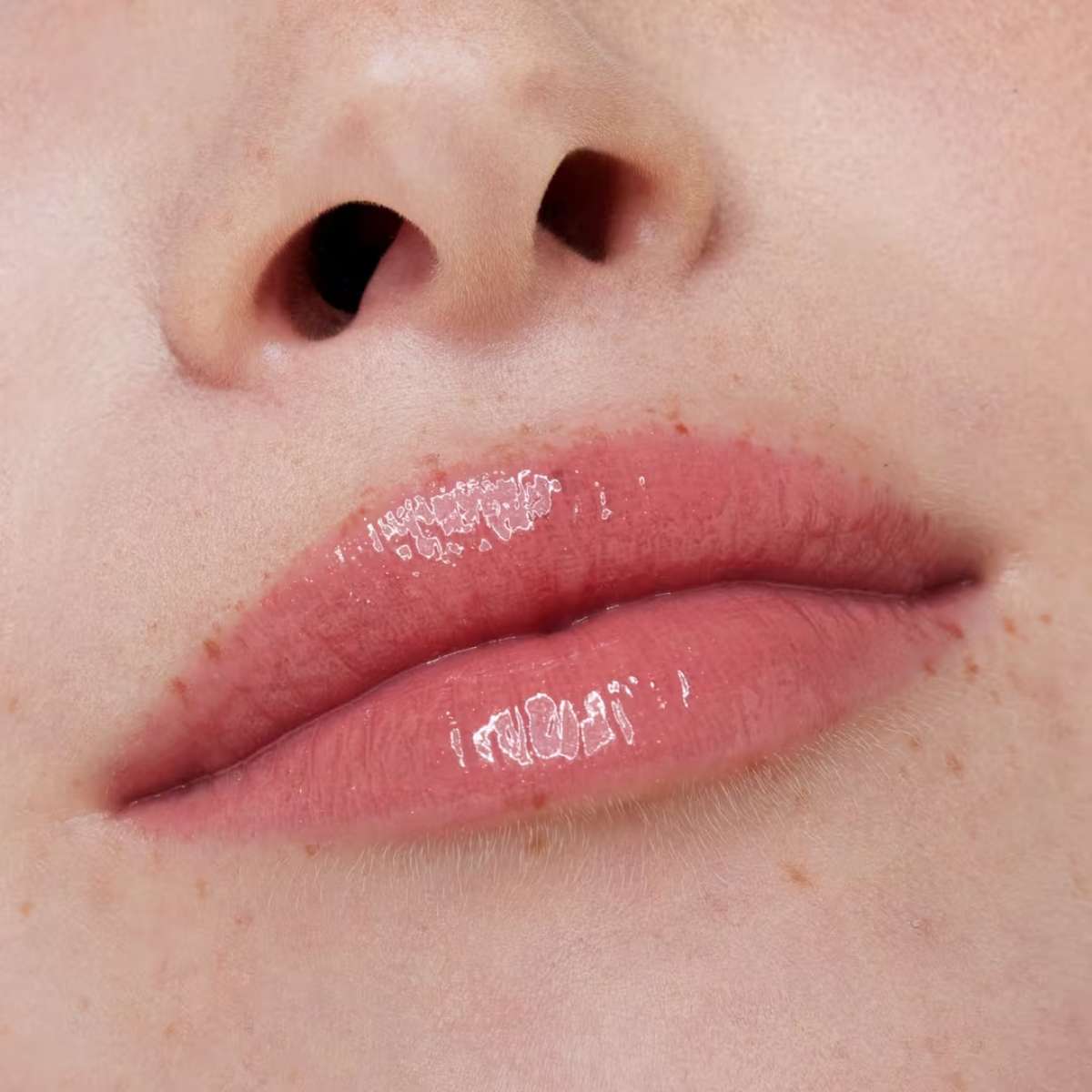 Essence What The Fake! Plumping Lip Filler