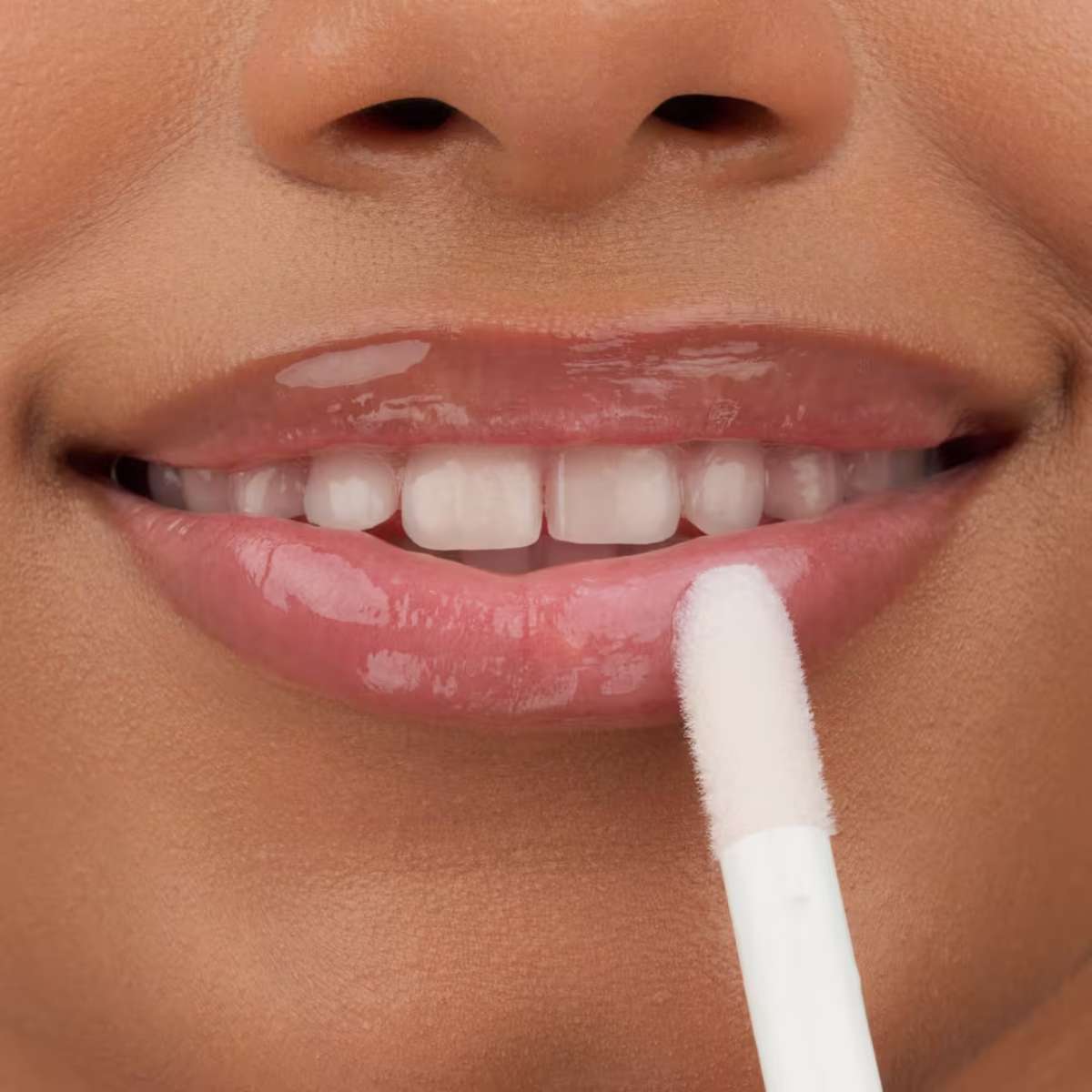 Essence Hydra Kiss Lip Oil