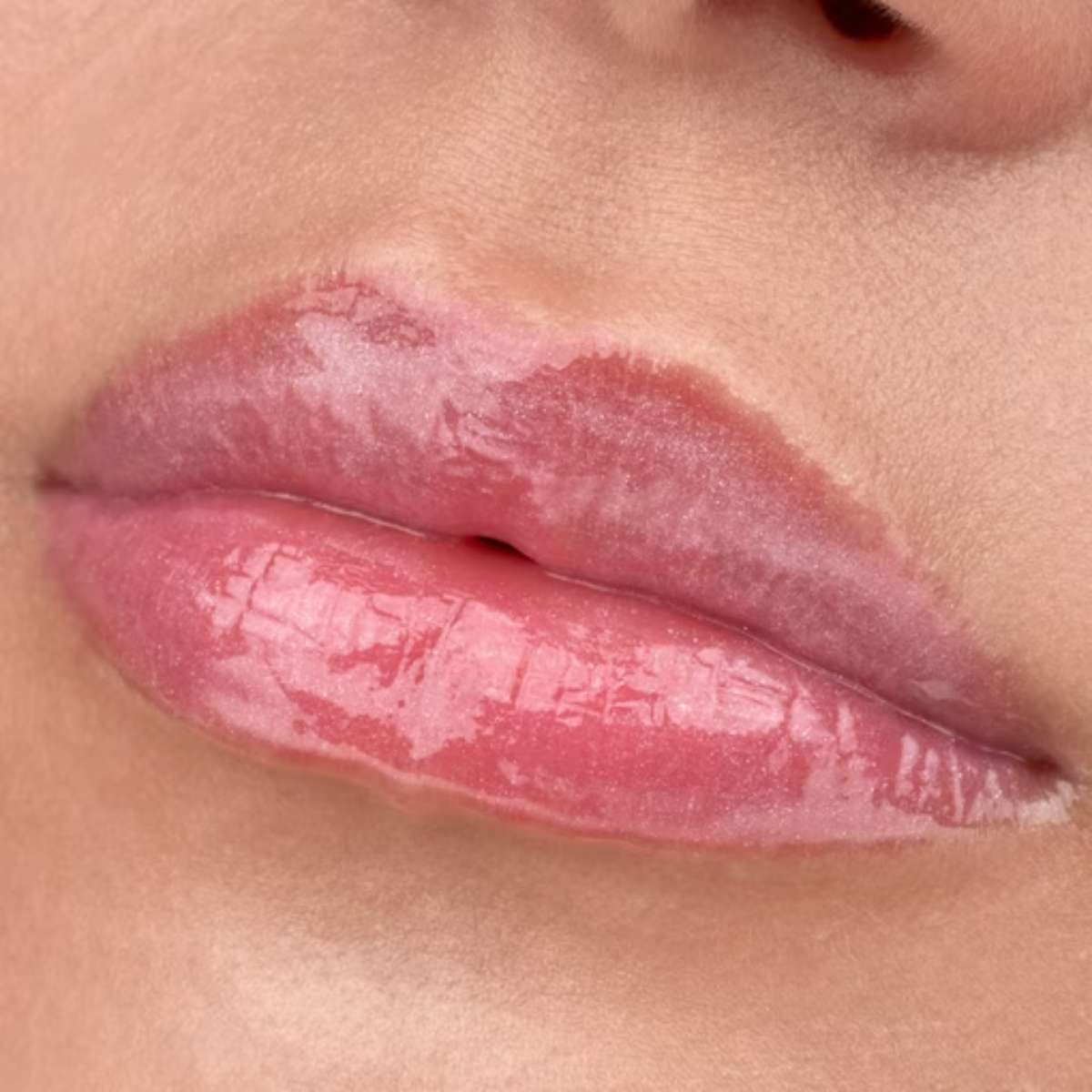 Essence What The Fake! Plumping Lip Filler