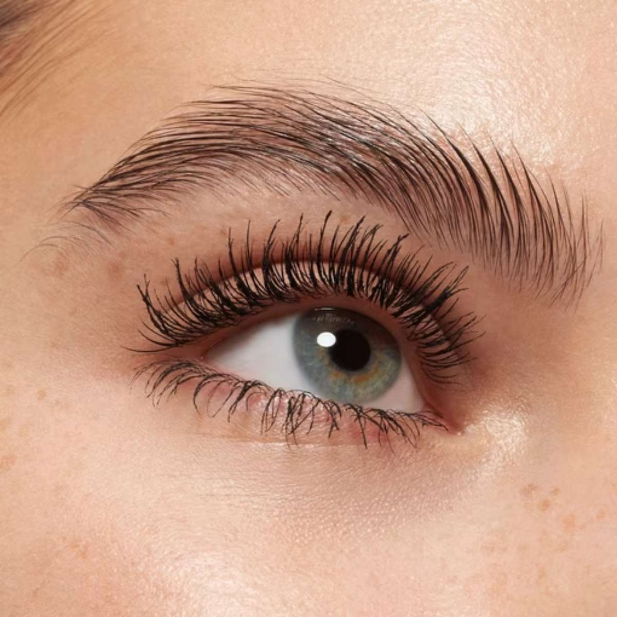 essence I LOVE EXTREME Crazy Volume Mascara