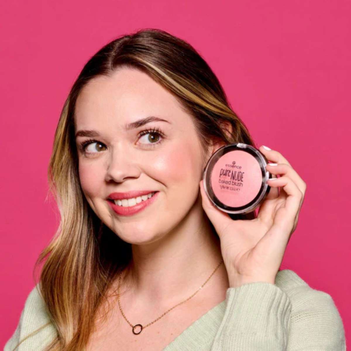 Essence Pure Nude Baked Blush