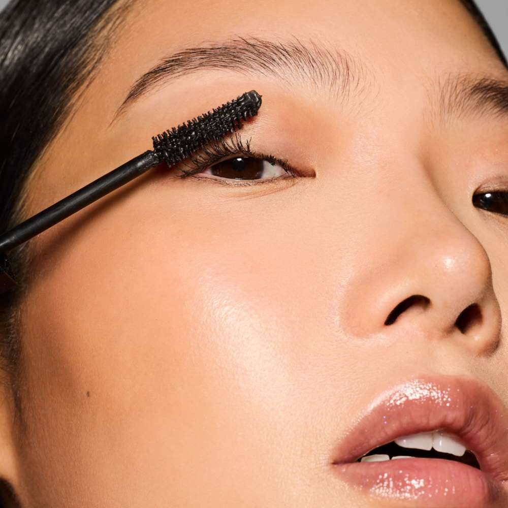 FENTY BEAUTY by Rihanna Hella Thicc Volumizing Mascara