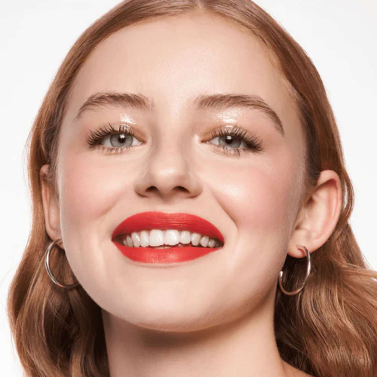 Essence Magic Filter Glow Booster