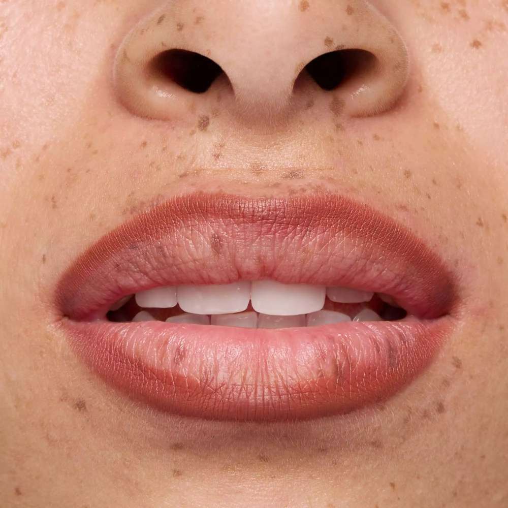 Essence 8H Matte Comfort Lipliner