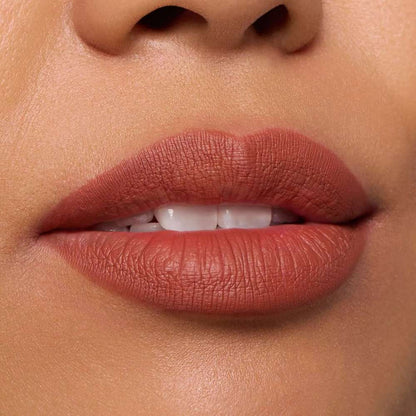 Essence 8H Matte Comfort Lipliner